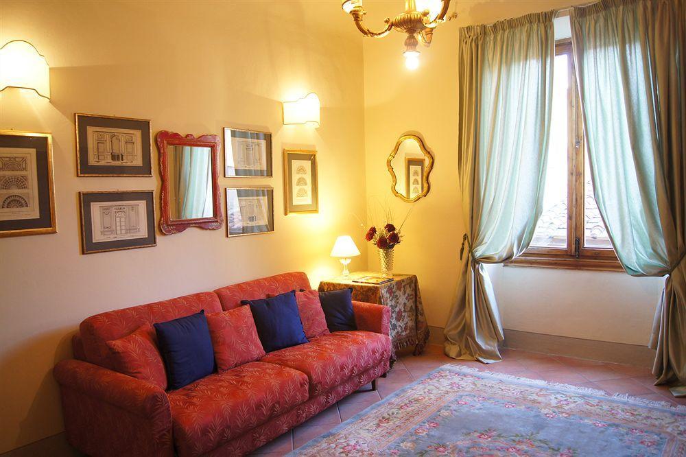 Pensión Relais Cavalcanti *
